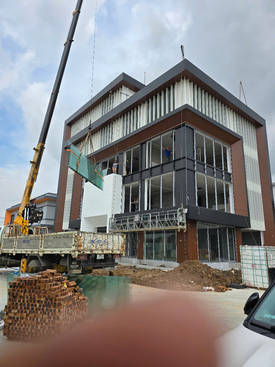 Kính cường lực